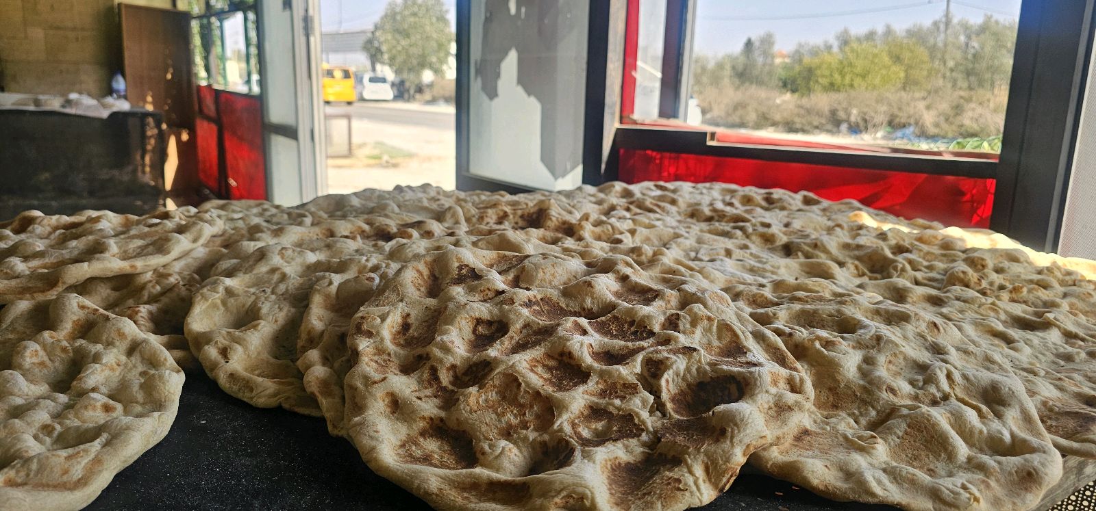 طابون ومخبز ابو عواد - صورة 2
