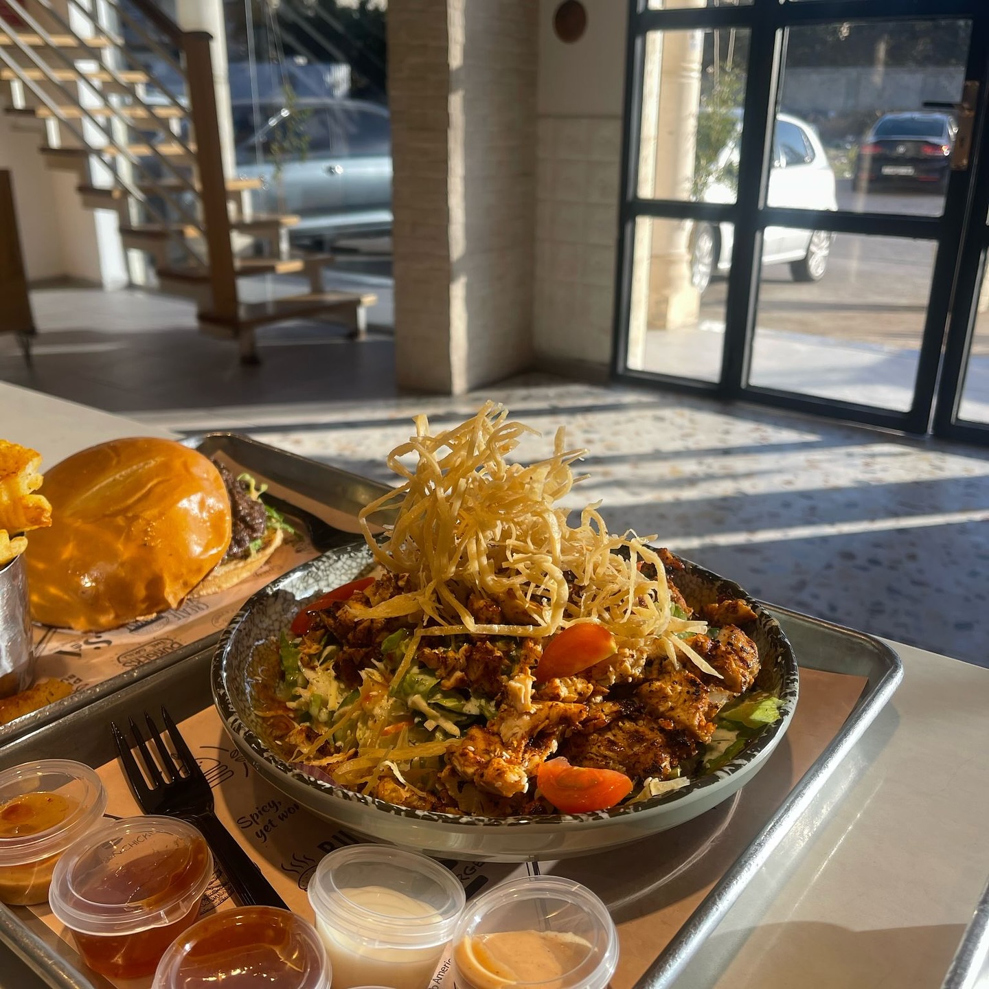 Sai Burger & Chicken - صورة 8
