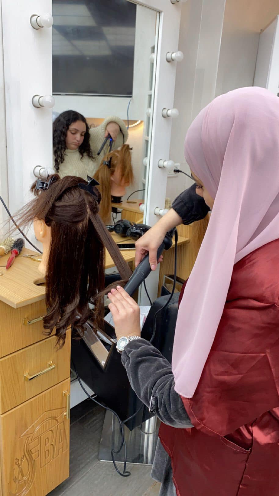 الأكاديمية الفرنسية الدولية للتجميل والعناية بالبشرة - صورة 7